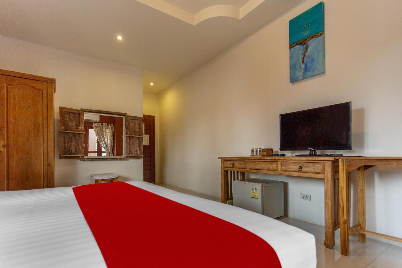 Yellow Tique Hotel ลำปาง ภายนอก รูปภาพ