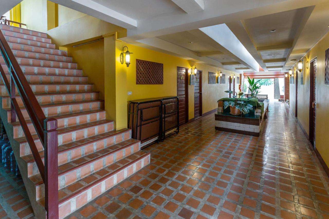 Yellow Tique Hotel ลำปาง ภายนอก รูปภาพ