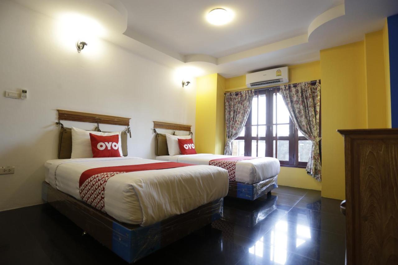 Yellow Tique Hotel ลำปาง ภายนอก รูปภาพ